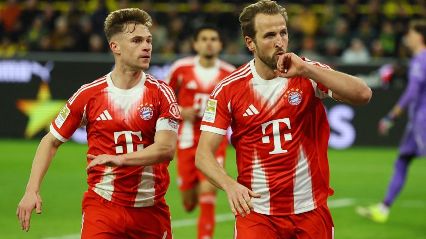 Kane marca duas vezes no jogo do Bayern de Munique com o Borussia Dortmund — Foto: Reuters