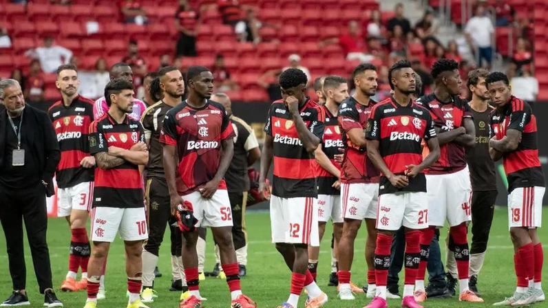 Flamengo perdeu para o Corinthians (Foto: DELMIRO DOS SANTOS JUNIOR/Mochila Press/Gazeta Press)