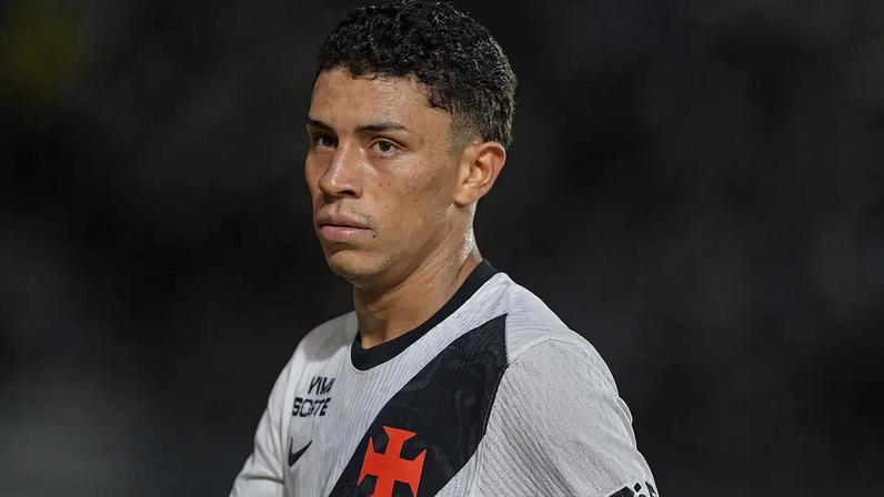Rojas em campo pelo Vasco contra o Madureira (Foto: Thiago Ribeiro/Agif/Gazeta Press)