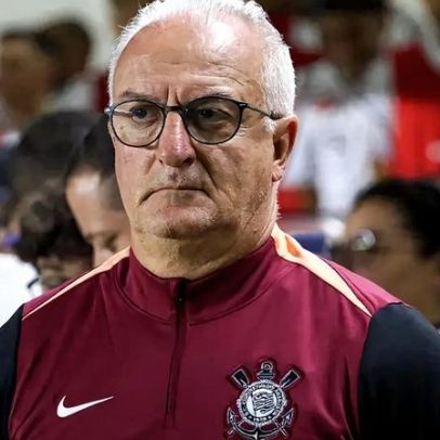 Dorival admite negociação para saída do zagueiro Cacá no Corinthians