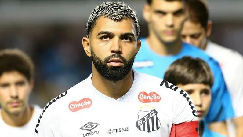 Gabigol em ação pelo Santos (Foto: Mauricio de Souza/ Agif/Gazeta Press)