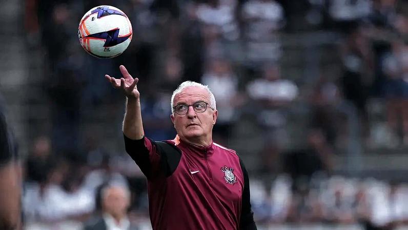Dorival Júnior, técnico do Corinthians (Foto: Ettore Chiereguini/Agif/Gazeta Press)
