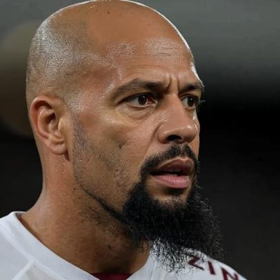 Felipe Melo comenta ida de Arias ao Palmeiras