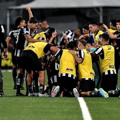 Meia explica motivo da derrocada do Botafogo em 2023: 'Nunca falei isso'