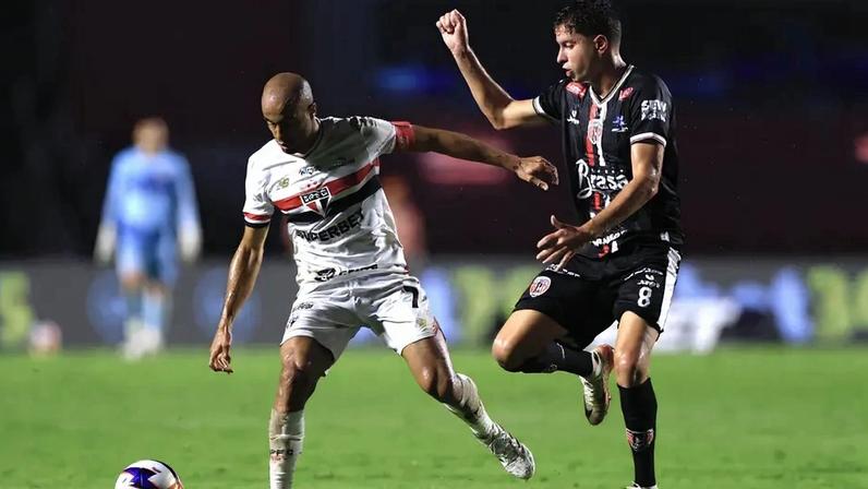 São Paulo e Primavera jogam no Morumbis