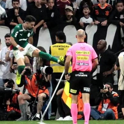 Jornalista critica comemoração de Flaco López no clássico não é lance de jogo