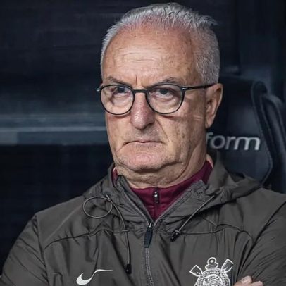 Dorival exime Memphis de erro em pênalti e lamenta chances perdidas