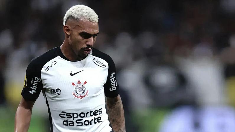 Matheuzinho, lateral do Corinthians, criticou Flaco (Foto: Marcello Zambrana/ Agif/Gazeta Press)