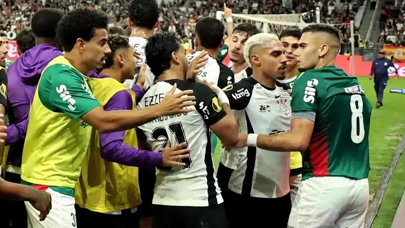 Clássico paulista entre Corinthians e Palmeiras teve confusão e catimba (Foto: Esdras Martins/Gazeta Press)