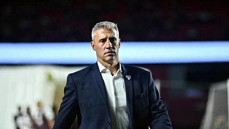 Crespo falou sobre a vitória do Tricolor contra o Grêmio (Foto: Renato Gizzi/E.Fotografia/Gazeta Press)