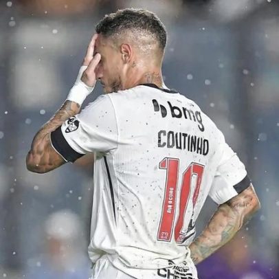 Torcida protesta contra Coutinho e Diniz após derrota do Vasco em São Januário