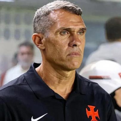 Lazaroni lamenta falta de eficácia e aponta transição no Vasco