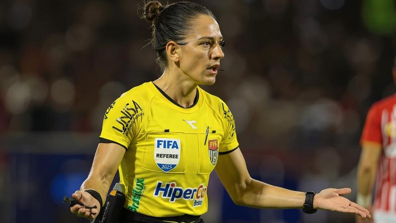 Árbitra foi definida pela FPF nesta sexta-feira (Foto: Joisel Amaral/Agif/Gazeta Press)