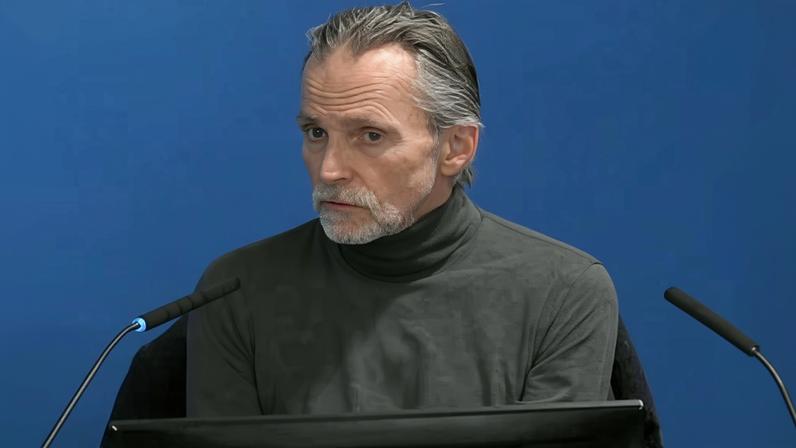 Jim Boyling, an undercover officer, infiltrated environmental and animal rights activists between 1995 and 2000.