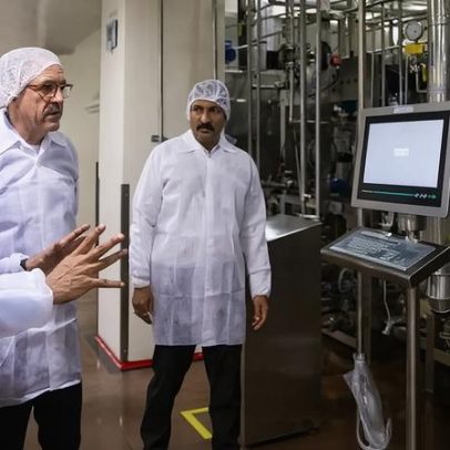 Ministério da Saúde visita parque industrial na Índia para avançar produção de biológicos