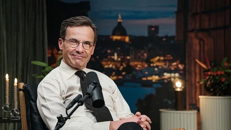 Ulf Kristersson on his podcast.