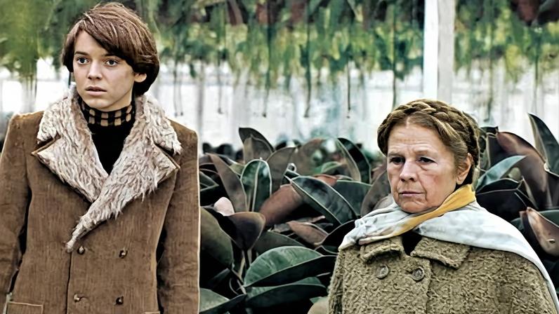 Bud Cort and Ruth Gordon in Harold and Maude.