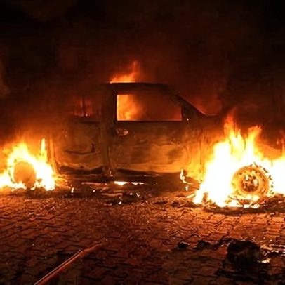 Pam Bondi anuncia prisão de participante-chave no ataque de Benghazi em 2012