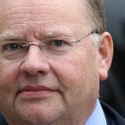 Lib Dems suspendem Chris Rennard em nova investigação por assédio sexual