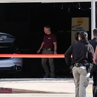 Três mortos e seis feridos após motorista atropelar ciclista e atingir loja em Los Angeles