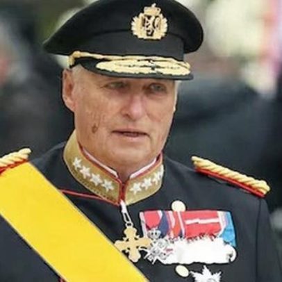 Rei da Noruega hospitalizado em Tenerife