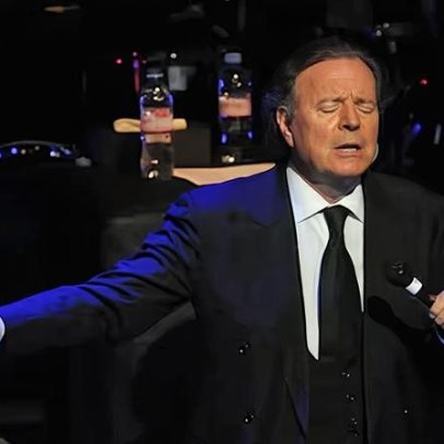 Julio Iglesias processa Yolanda Díaz por acusação de abuso sexual