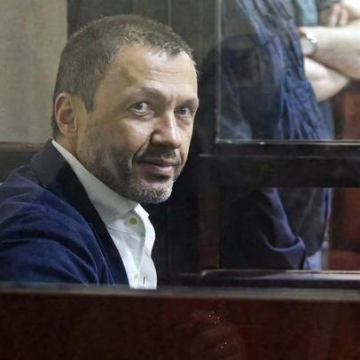 Ex-assistente do homem mais poderoso da Geórgia é libertado após confissão