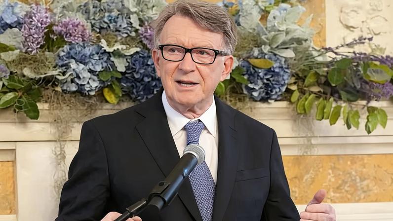 The Met police have launched a criminal investigation into allegations that Peter Mandelson leaked market-sensitive information to Jeffrey Epstein.