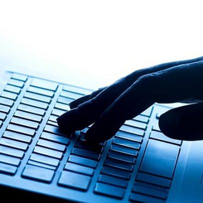 IA comete erros potencialmente perigosos em registros de assistentes sociais