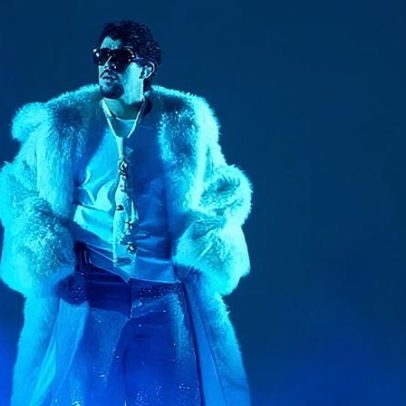 Bad Bunny vai ao Super Bowl em novo episódio de podcast