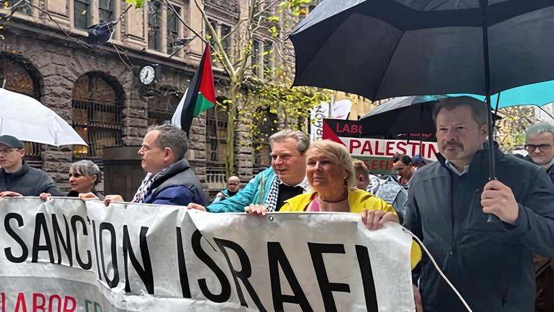 NSW Labor backbenchers Sarah Kaine, Stephen Lawrence and Cameron Murphy marched over the Harbour Bridge in August 2025. They plan to protest Isaac Herzog’s Australia visit next week.