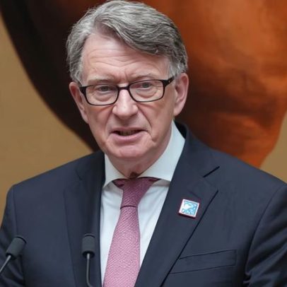 Ministro diz que Mandelson devolva pagamento da embaixada dos EUA