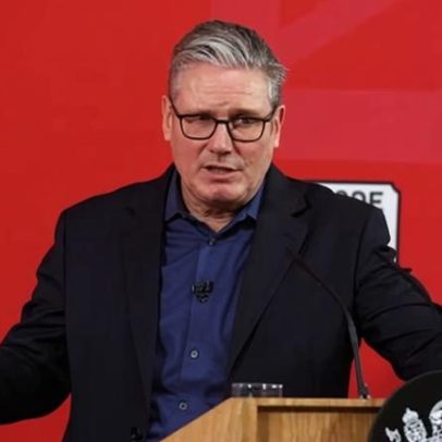 Starmer por assumir responsabilidade sobre Mandelson antes de reunião com MPs