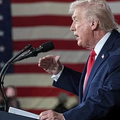 Trump afirma que viajará à Venezuela, mas não especifica data.