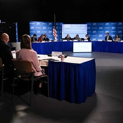 Reunião do painel de vacinas do CDC é adiada; RFK Jr. pretende mudar políticas