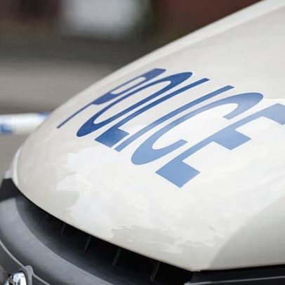 Homenagens a casal de adolescentes morto por suspeita de CO em Yorkshire