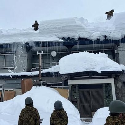 Dezenas morrem após neve recorde no Japão; calor pode ser perigoso