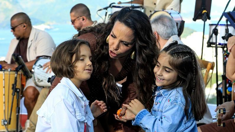 Festa das gêmeas de Ivete Sangalo une dois temas completamente diferentes, um para cada aniversariante. Veja imagens!