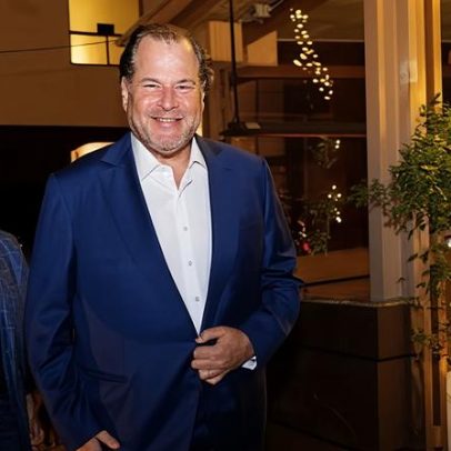 Funcionários da Salesforce indignados após piada do CEO sobre ICE