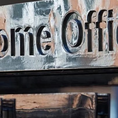 ONGs pedem extinguir órgão de avaliação de crianças do Home Office