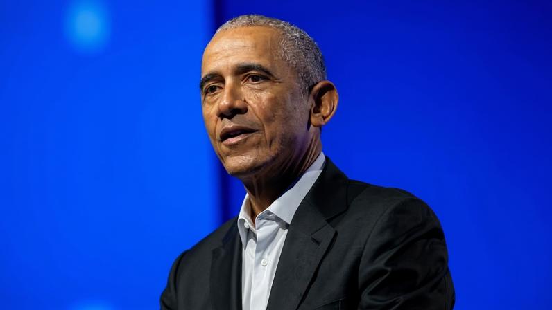Barack Obama said in a statement after the interview that he had never seen any evidence of aliens.