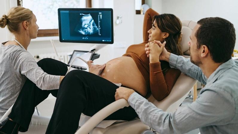 6 Prayers of Celebration and Peace for Pregnancy After Loss