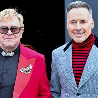 David Furnish chama de abominação os hacks nos telefones dele e de Elton John