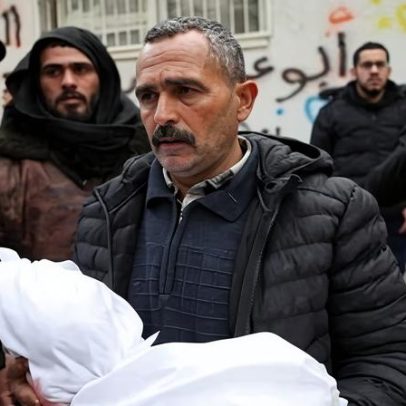 Ataques israelenses matam 18 em Gaza e Rafah paralisa cruzamentos de pacientes