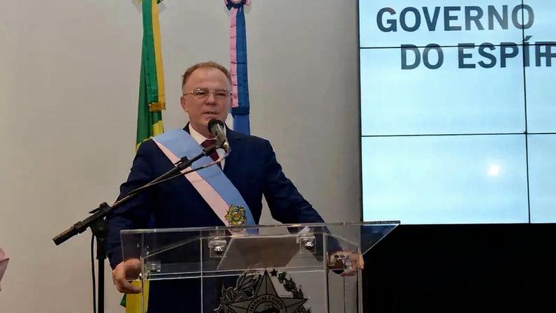 Governador do ES sinaliza intenção em disputar o Senado pelo ES em meio a dúvidas sobre como PT e PSB dividirão espaços nas chapas de 2026. (Foto: Helio Filho/Governo do ES)