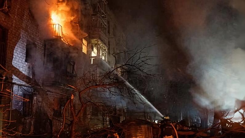 An average of 4.8 Ukrainian civilians were reported killed or injured in each Russian strike last year, the research found.