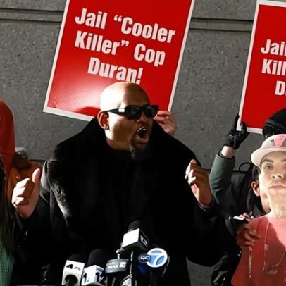 Policial de Nova York que atingiu suspeito com cooler é condenado por homicídio culposo