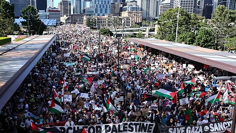 Protesters participate in a Brisbane pro-Palestine rally in August 2025. The Queensland attorney general, Deb Frecklington, confirmed ‘globalise the intifada’ and ‘from the river to the sea’ would be included as proscribed phrases under new hate speech laws.
