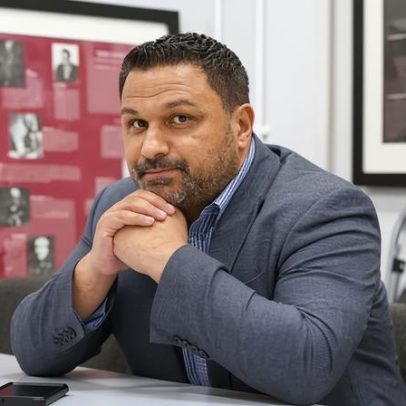 Líder da associação negra de policiais do Reino Unido acusa campanha de silenciá-lo