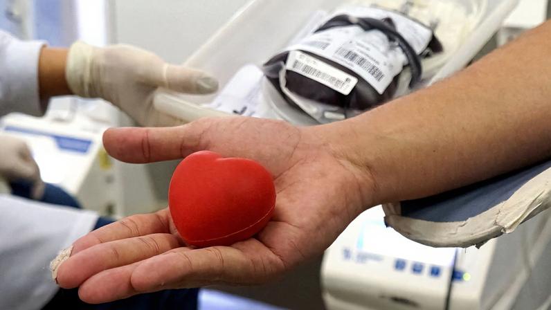 Pessoas participam de campanha para doação de sangue. Foto: Davidyson Damasceno/IGESDF
